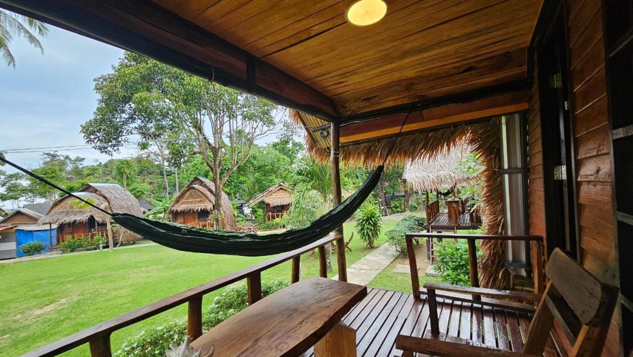 Eden Lanta Bungalow Ко-Ланта Экстерьер фото